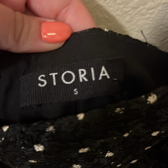 Black flower design Storia Dress - Picture 5 of 6